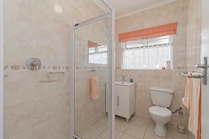 2 Bedroom Property for Sale in Fish Hoek Western Cape